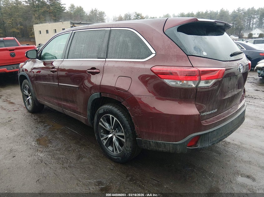 2017 Toyota Highlander Le