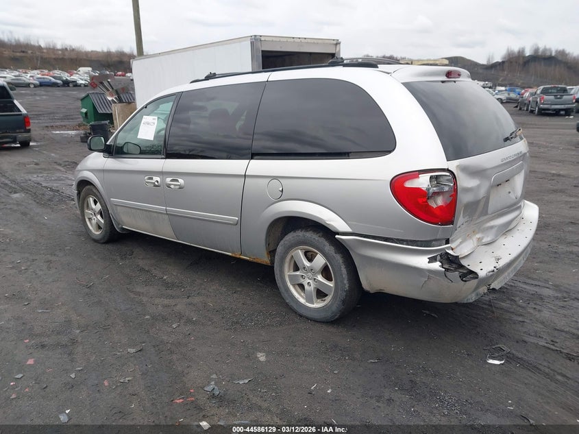 2005 Dodge Grand Caravan Sxt