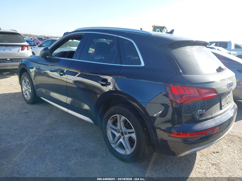 2018 Audi Q5 2.0T Premium/2.0T Tech Premium