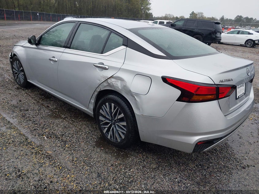 2024 Nissan Altima Sv Fwd