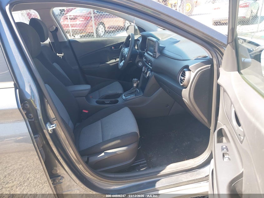 2021 Hyundai Kona Se