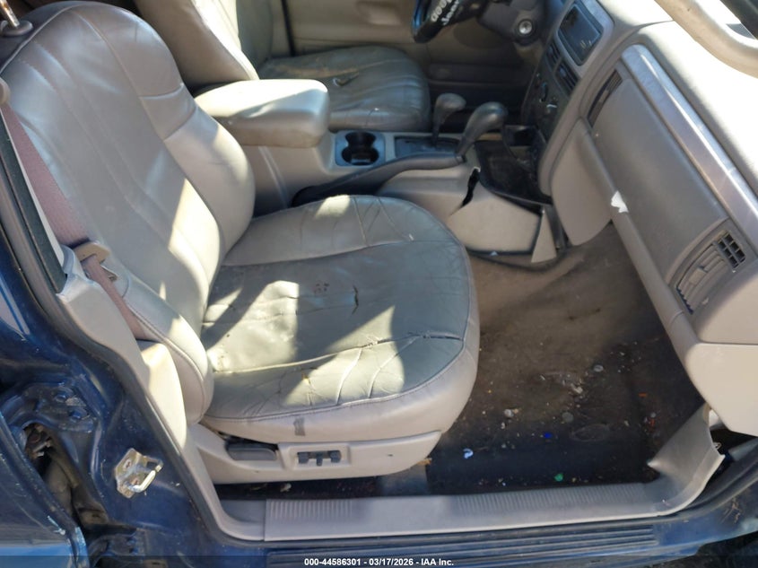 2002 Jeep Grand Cherokee Laredo