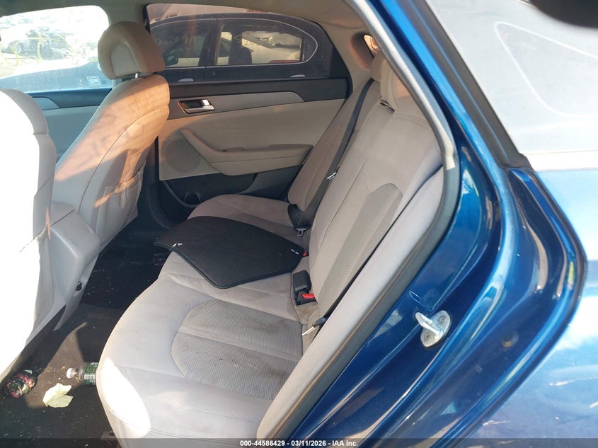 2017 HYUNDAI SONATA auction photo 8