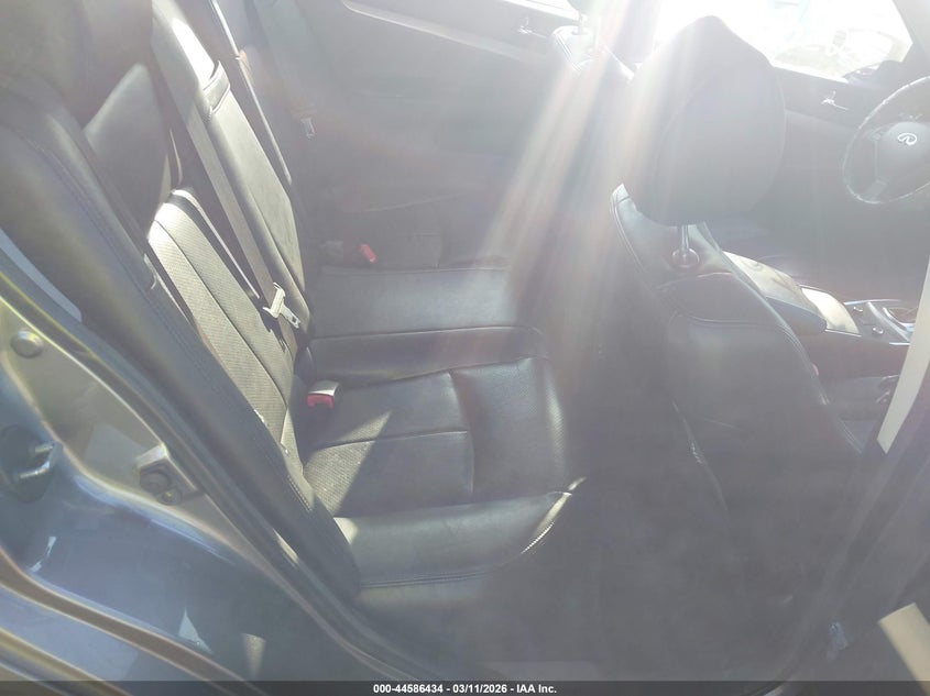 2012 INFINITI G37X auction photo 8