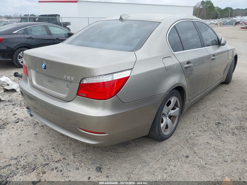2008 BMW 528I