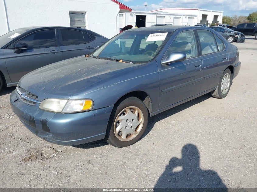 1999 Nissan Altima Gle/Gxe/Se/Se-L/Xe