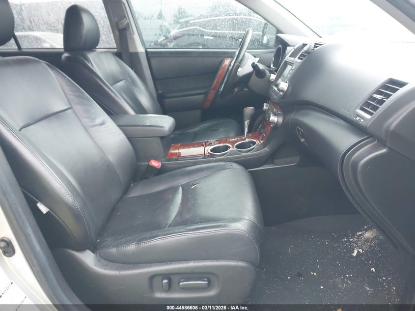 2012 Toyota Highlander Limited V6