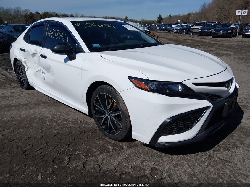 2021 Toyota Camry Se Awd