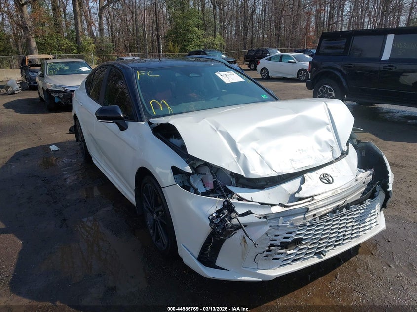 4T1DBADK4SU004668 2025 Toyota Camry Xse auction photo 1