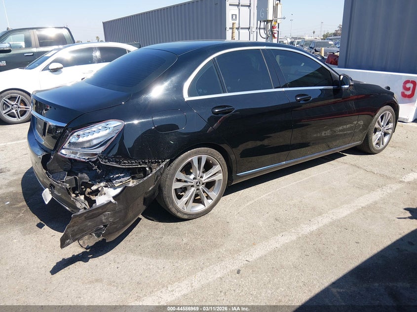 2018 Mercedes-Benz C 300