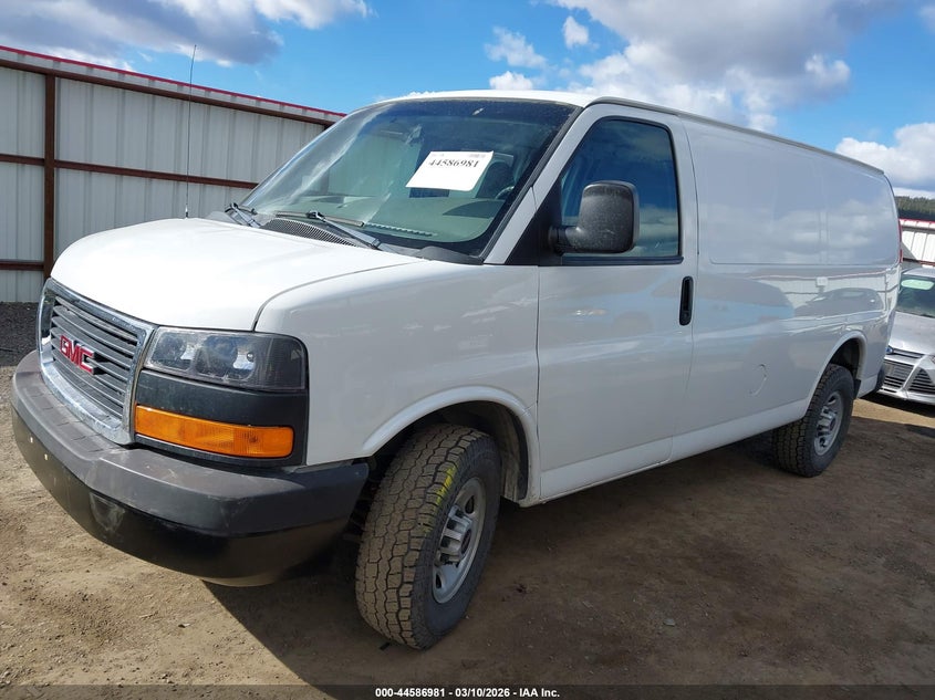 2017 GMC Savana 2500 Work Van