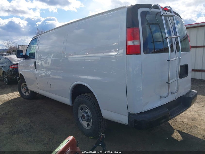 2017 GMC Savana 2500 Work Van