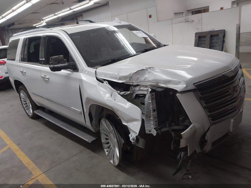2017 CADILLAC ESCALADE PLATINUM