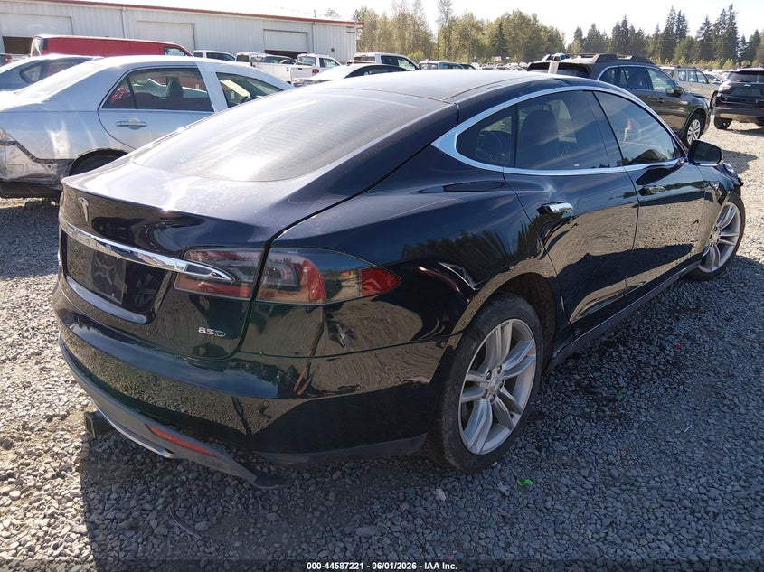 Vin: 5yjsa1h21ffp73183, lot: 45084125, tesla model s 70d/85d/p85d 20154