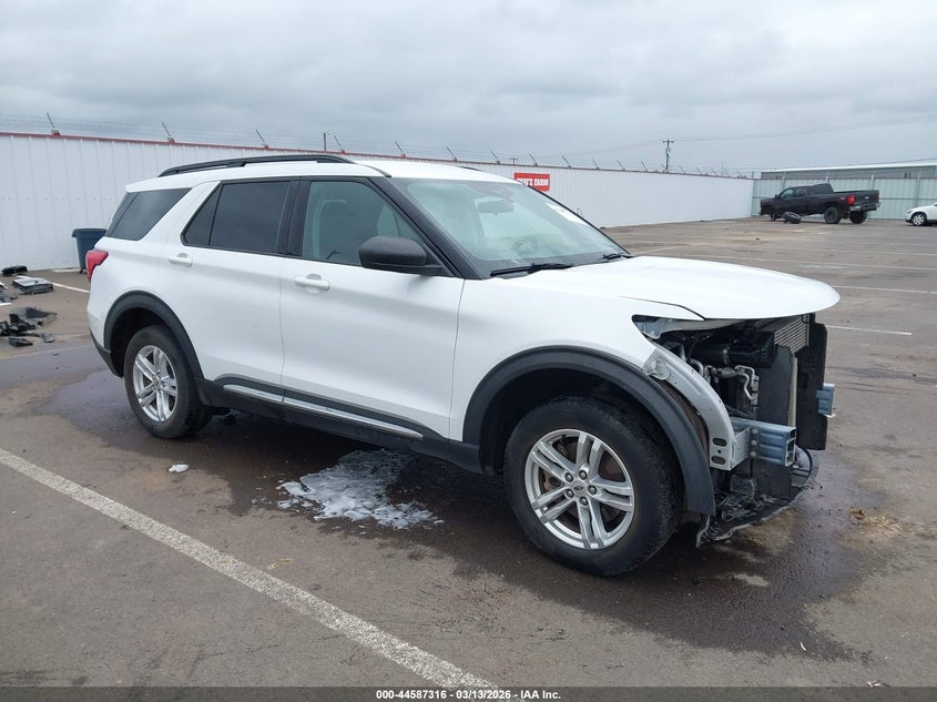 2020 Ford Explorer Xlt