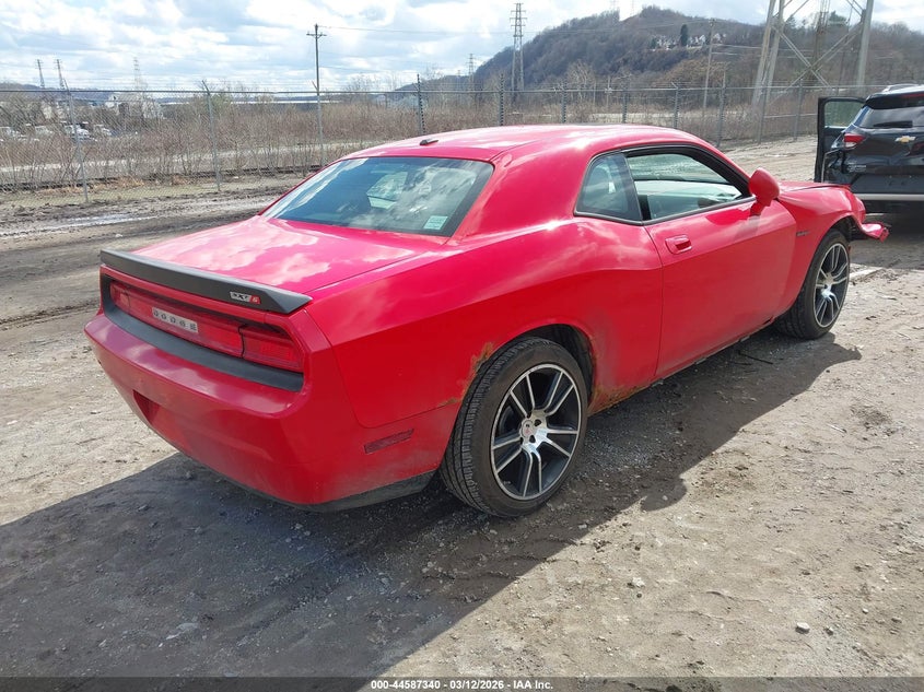 2009 Dodge Challenger Se