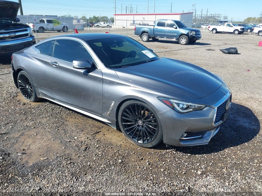 2019 INFINITI Q60 3.0T LUXE
