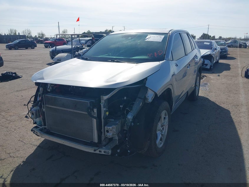 2020 Toyota Rav4 Hybrid Xle