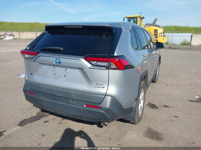 2020 Toyota Rav4 Hybrid Xle