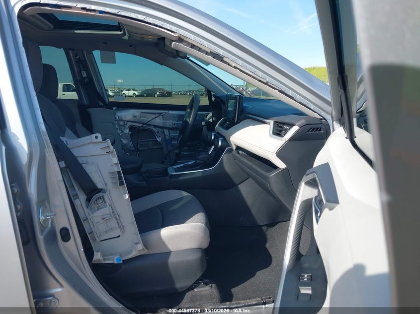 2020 Toyota Rav4 Hybrid Xle