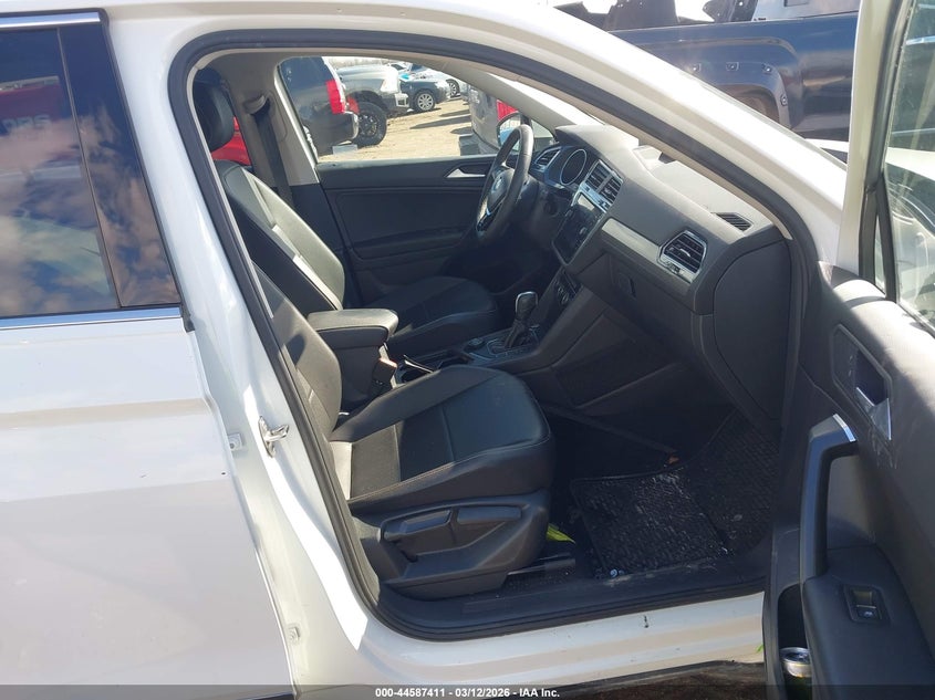 2021 Volkswagen Tiguan 2.0T Se/2.0T Se R-Line Black/2.0T Sel