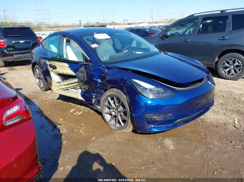 2022 Tesla Model 3 Long Range Dual Motor All-Wheel Drive