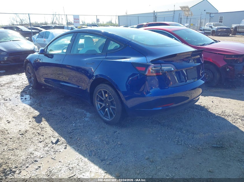 2022 Tesla Model 3 Long Range Dual Motor All-Wheel Drive