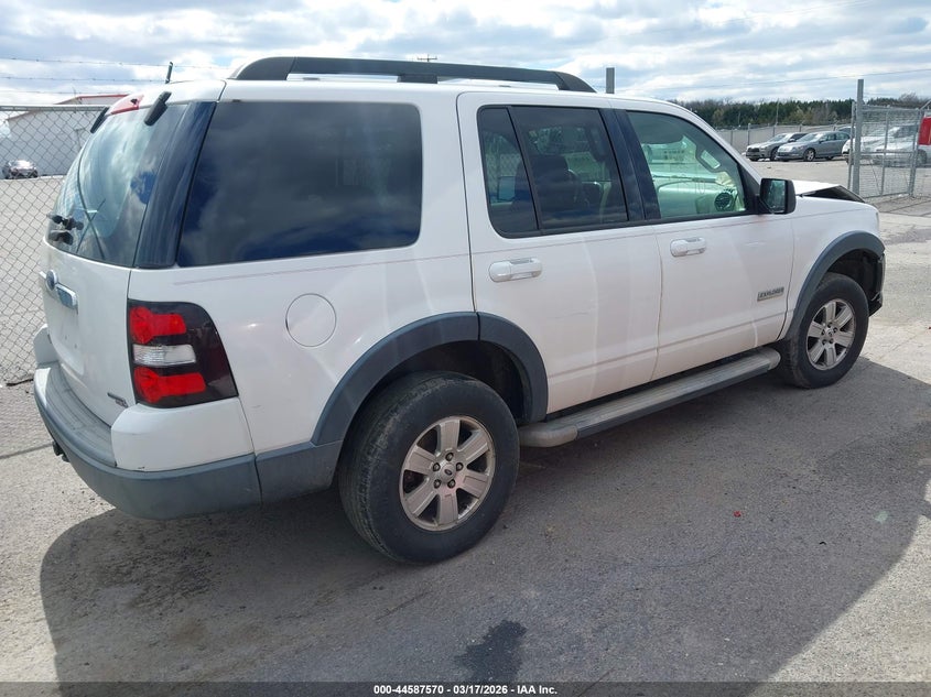 2007 Ford Explorer Xlt