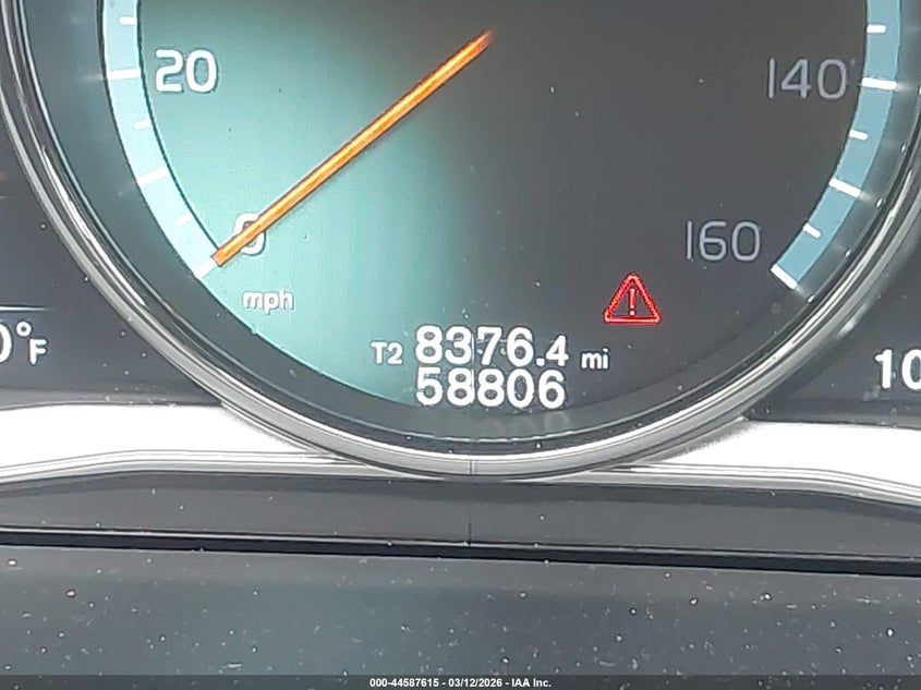 2016 Volvo V60 Cross Country T5 VIN: YV4612HKXG1011842 Lot: 44587615