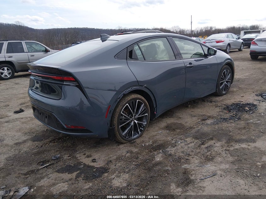 2025 Toyota Prius Xle Awd-E