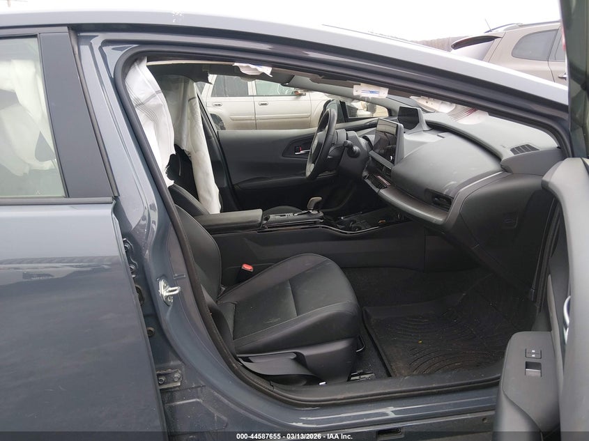 2025 Toyota Prius Xle Awd-E