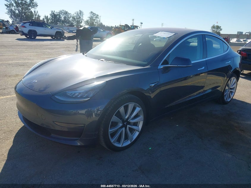 2018 Tesla Model 3 Long Range/Mid Range