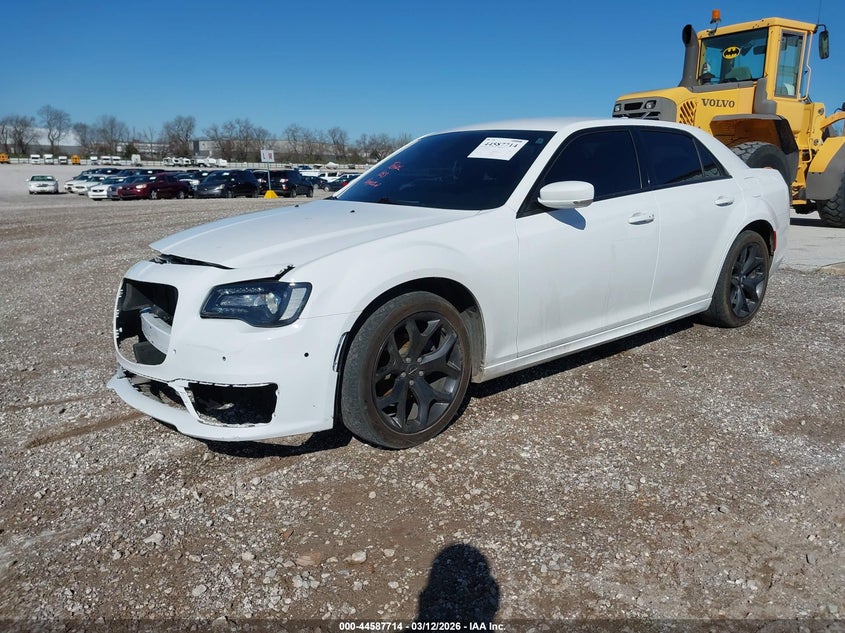 2021 Chrysler 300 Touring L