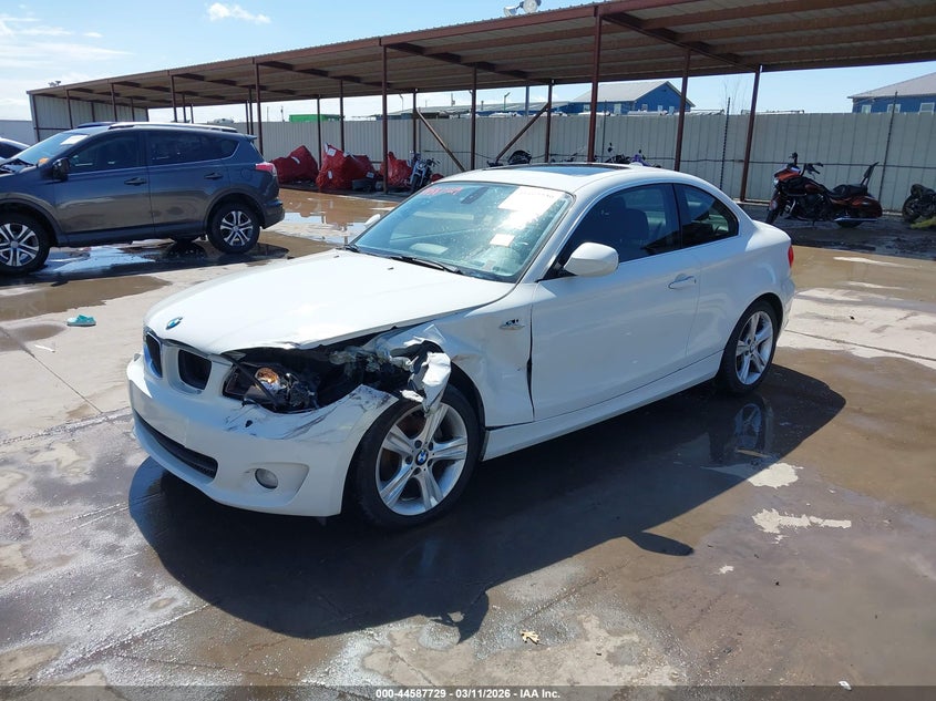2013 BMW 128I