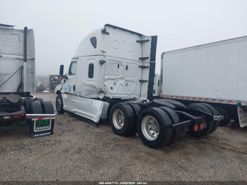 2024 OTHER FREIGHTLINER NEW CASCADIA 126 TRUCK N/A