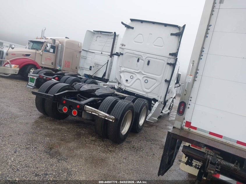 2024 OTHER FREIGHTLINER NEW CASCADIA 126 TRUCK N/A