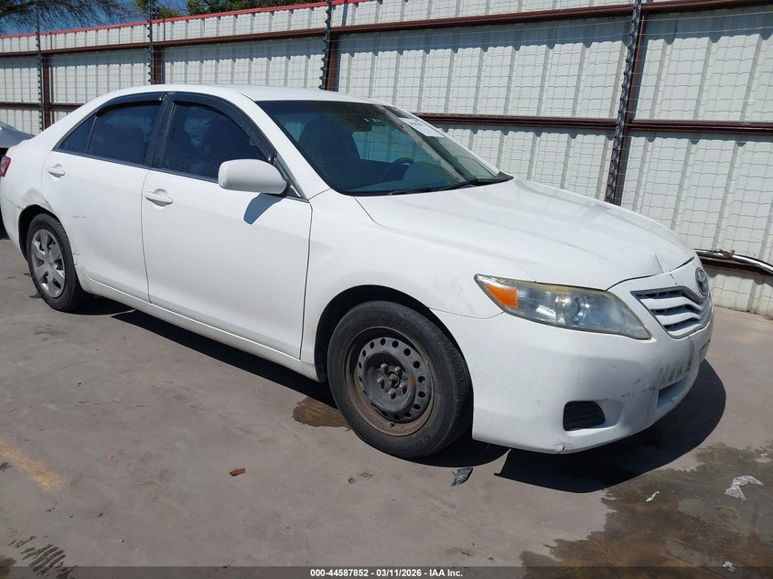 2011 Toyota Camry Le