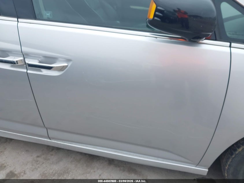 2012 Honda Odyssey 3.5 Touring/Touring Elite silver Lot 111044587880 Vin 5FNRL5H91CB111189
