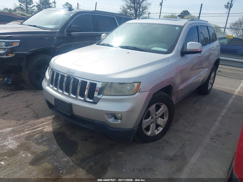 2011 Jeep Grand Cherokee Laredo 1J4RS4GG5BC745754 photo 1