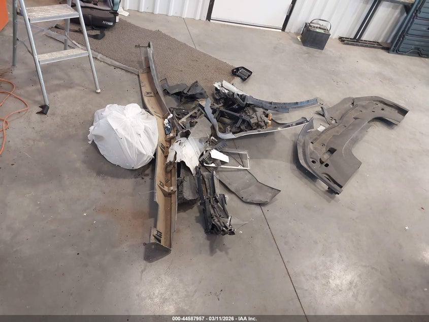 2017 Lexus Lx 570 VIN: JTJHY7AX0H4233989 Lot: 44587957