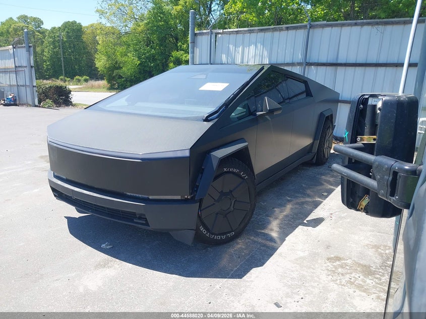 Vin: 7g2cehedxra000654, lot: 45084924, tesla cybertruck all-wheel drive 20242