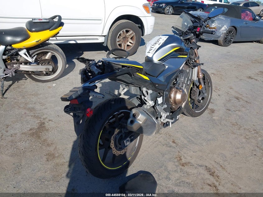 VIN MLHPC6250N5300064 2022 HONDA CBR500 RA