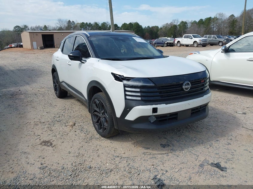 2025 Nissan Kicks Sr Fwd