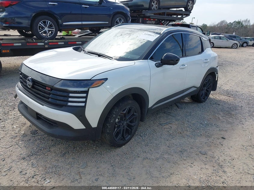 2025 Nissan Kicks Sr Fwd