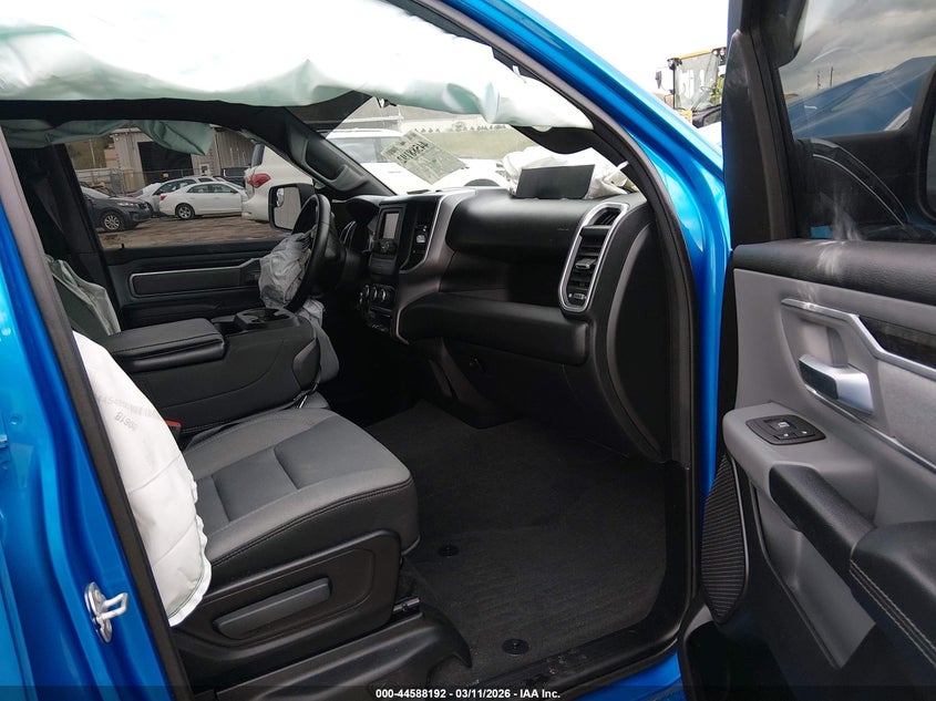 2022 Ram 1500 Big Horn 4X4 5'7 Box