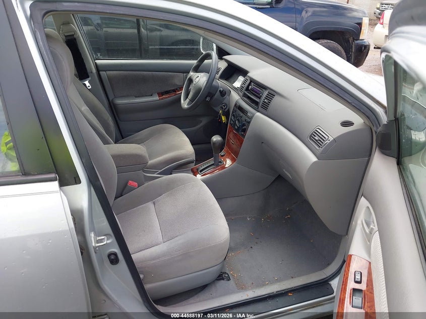 2005 Toyota Corolla Le