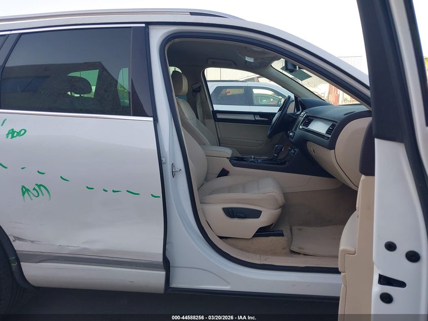 2012 Volkswagen Touareg Vr6 Sport