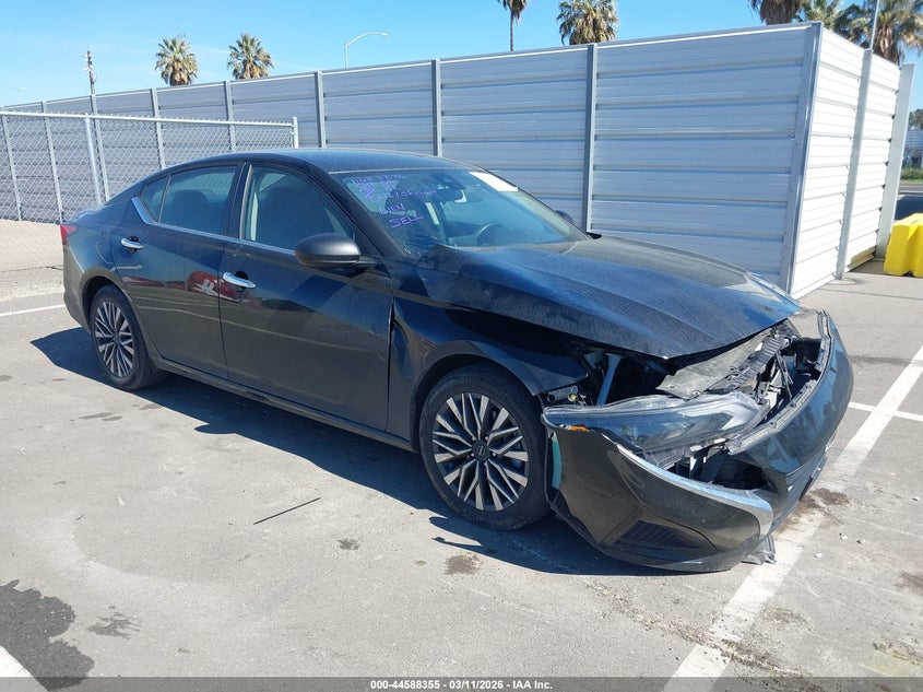 2024 Nissan Altima Sv Fwd