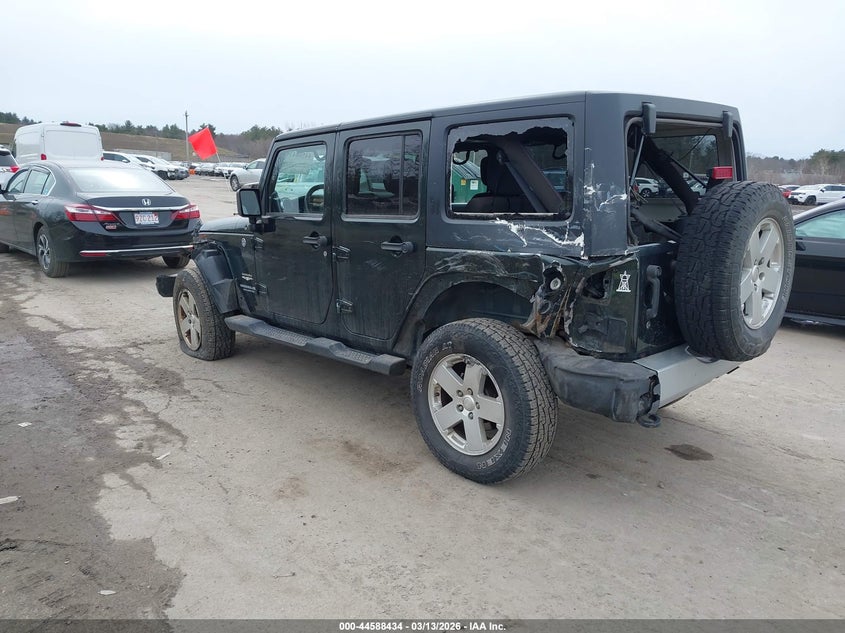 2011 Jeep Wrangler Unlimited Sahara