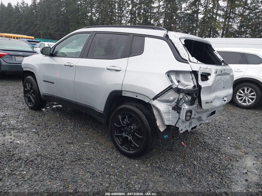 2025 Jeep Compass Latitude 4X4